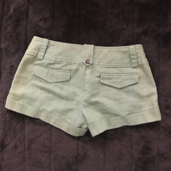 Charlotte Russe Green Shorts Size Small - Picture 3 of 5